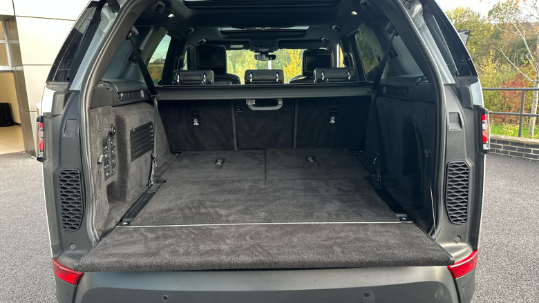 Land Rover Discovery 3.0 SD6 HSE Luxury 5dr Auto Diesel Station Wagon